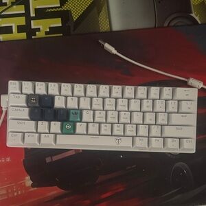 White and Teal Kids Keyboard